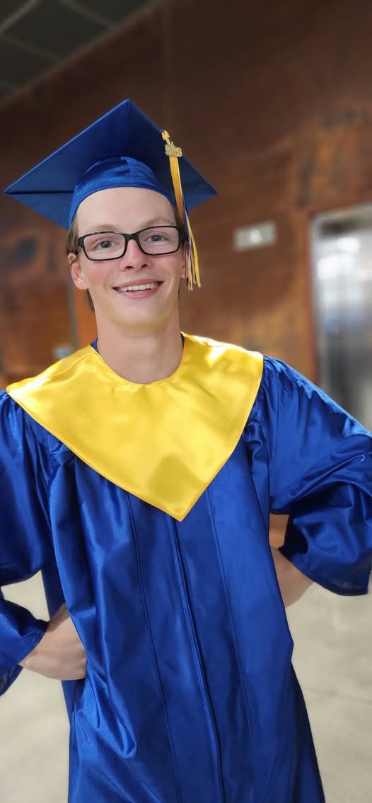 Wyatt Fisher Motorcycle Accident: Blanchester Community Prays for 18-Year-Old Seriously Injured After Devastating Motorcycle Crash